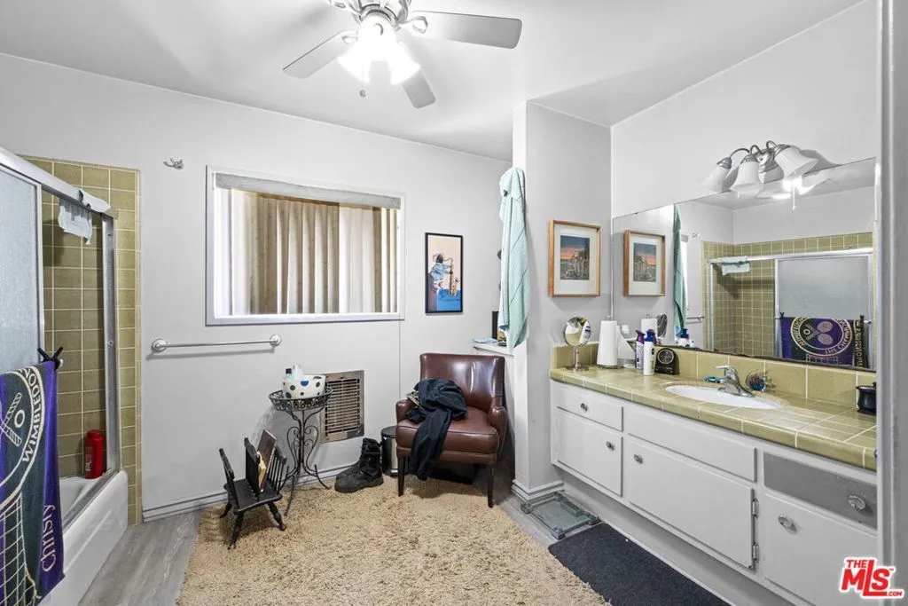 17366 Sierra Highway, Santa Clarita, California 91351 home-pic-9